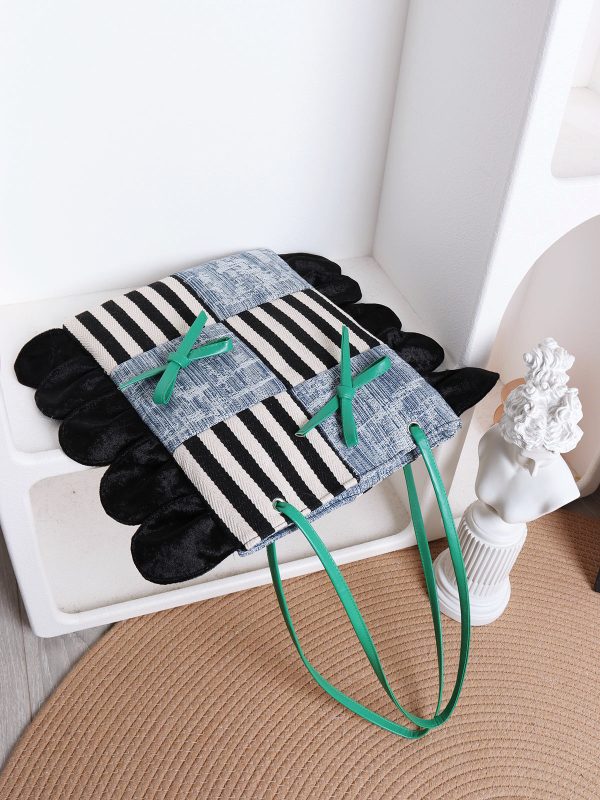 Large Capacity Color-Block Floral Shoulder Bag with Bow - 2024 Autumn/Winter Trendy Tote for Chic Style