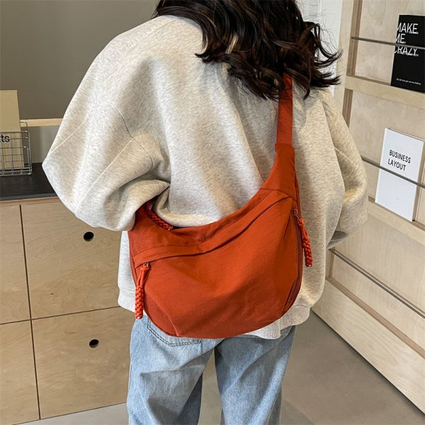 Large Capacity Commuter Tote Bag 2024 - Versatile Dumpling Crossbody Shoulder Bag for Women - Sporty Underarm Style