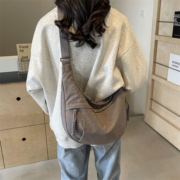 Large Capacity Commuter Tote Bag 2024 - Versatile Dumpling Crossbody Shoulder Bag for Women - Sporty Underarm Style