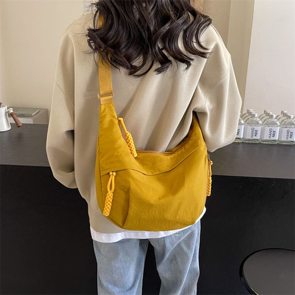 Large Capacity Commuter Tote Bag 2024 - Versatile Dumpling Crossbody Shoulder Bag for Women - Sporty Underarm Style