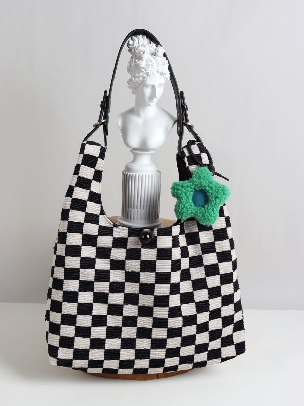 Large Capacity Flower Checkerboard Tote Bag for Women - Versatile Shoulder Bag for Class, Commuting, and Spring Outings