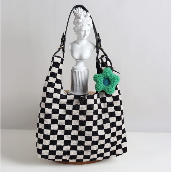 Large Capacity Flower Checkerboard Tote Bag for Women - Versatile Shoulder Bag for Class, Commuting, and Spring Outings