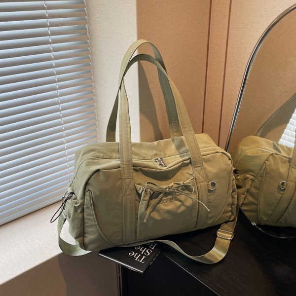 Large Capacity Sports Fitness Travel Bag with Dry Wet Separation - Ideal for Short-Distance Travel & Maternity Storage