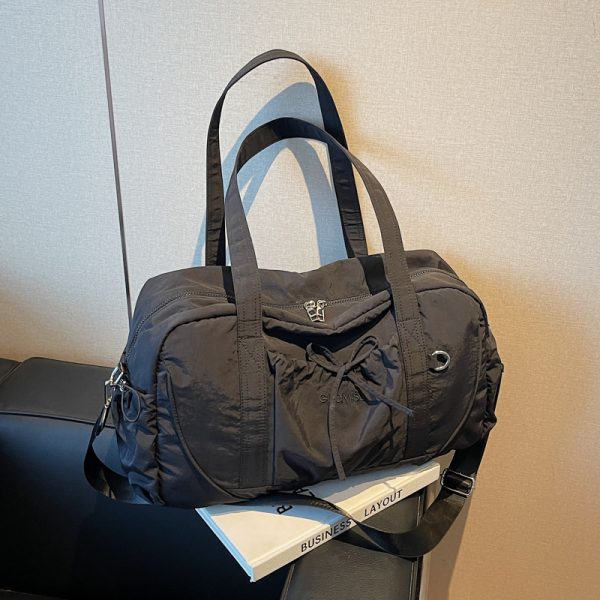 Large Capacity Sports Fitness Travel Bag with Dry Wet Separation - Ideal for Short-Distance Travel & Maternity Storage