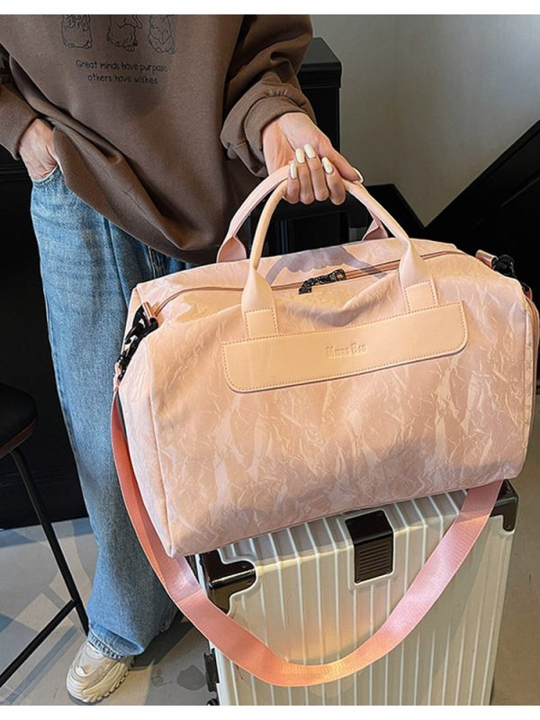 Large Capacity Travel Bag for Women, Lightweight Crossbody Gym Bag, Versatile Handheld Luggage for Short Trips and Sports