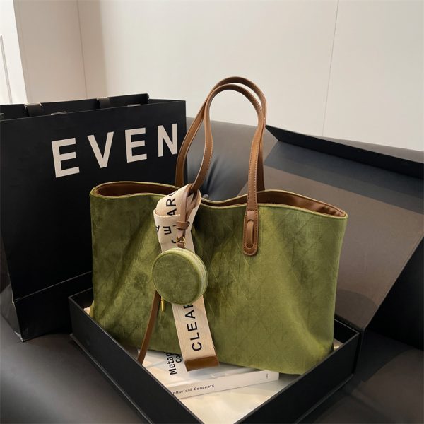 Large Capacity Vintage Casual Tote Bag for Work and Commuting - Versatile Shoulder Bag 2025 Style