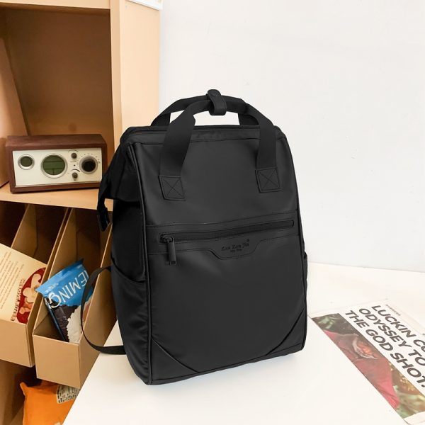 Large-Capacity Water-Resistant Backpack for Classes and Commuting, Unisex Laptop and School Bag, Ideal for Students and Professionals