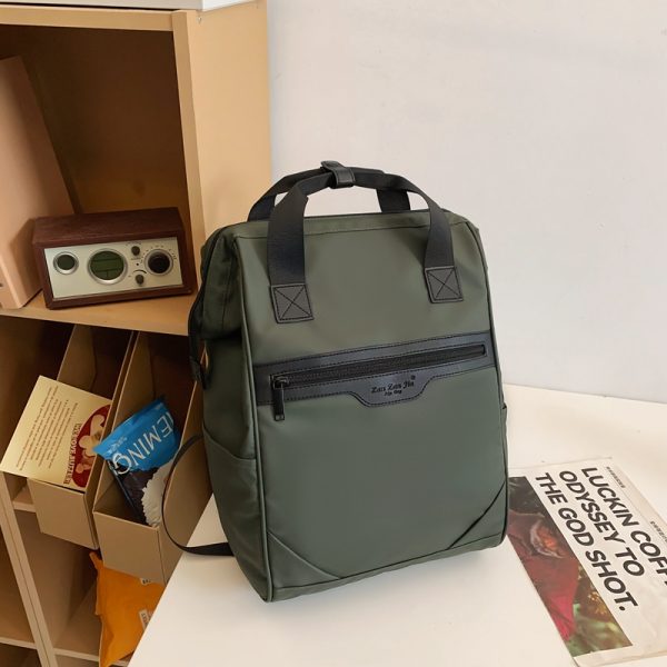 Large-Capacity Water-Resistant Backpack for Classes and Commuting, Unisex Laptop and School Bag, Ideal for Students and Professionals