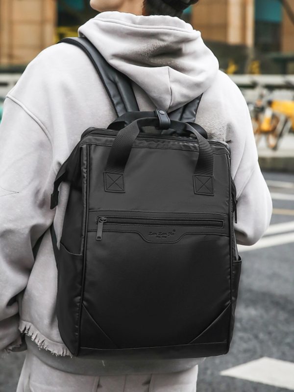 Large-Capacity Water-Resistant Backpack for Classes and Commuting, Unisex Laptop and School Bag, Ideal for Students and Professionals