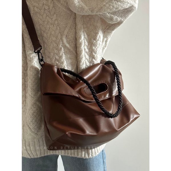 Large-Capacity Women's Briefcase Tote Bag 2024 - Stylish Commuter Shoulder Crossbody Bag for Students and Early Classes