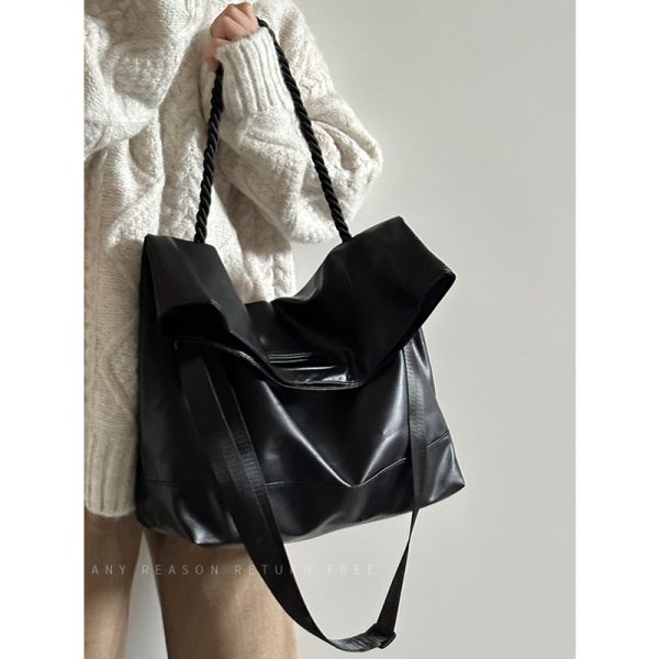 Large-Capacity Women's Briefcase Tote Bag 2024 - Stylish Commuter Shoulder Crossbody Bag for Students and Early Classes