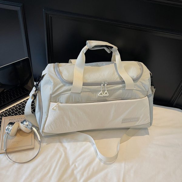Large Capacity Women's Carry-On Travel Bag - Lightweight Handbag for Short-Distance Trips, Sports, and Luggage Organization