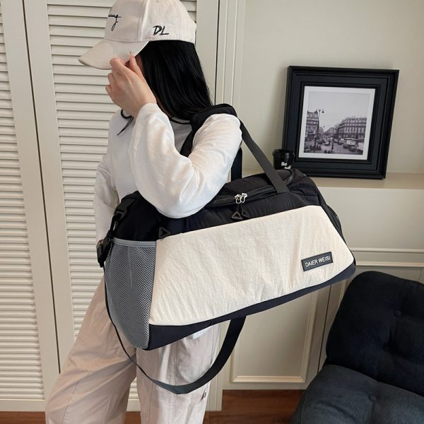 Large Capacity Women's Carry-On Travel Bag - Lightweight Handbag for Short-Distance Trips, Sports, and Luggage Organization