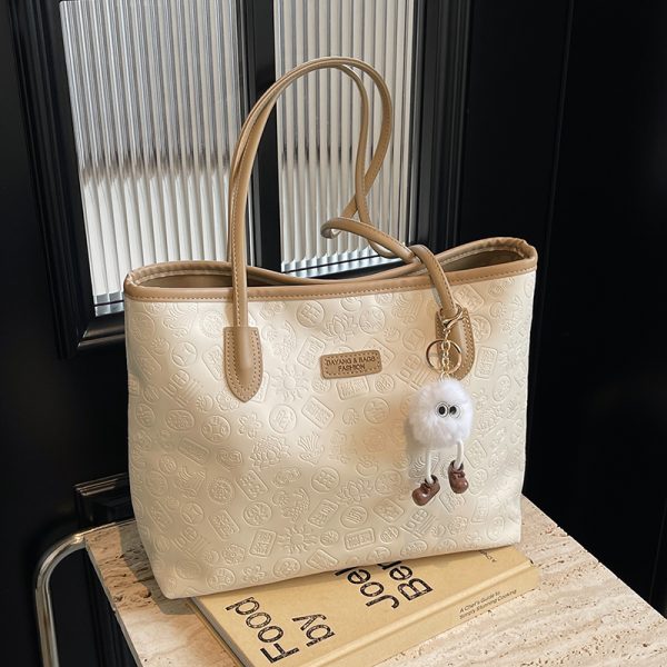 Large Capacity Women's Casual Shoulder Bag - 2025 Fashionable Embossed Tote for Commuting & Classroom Style