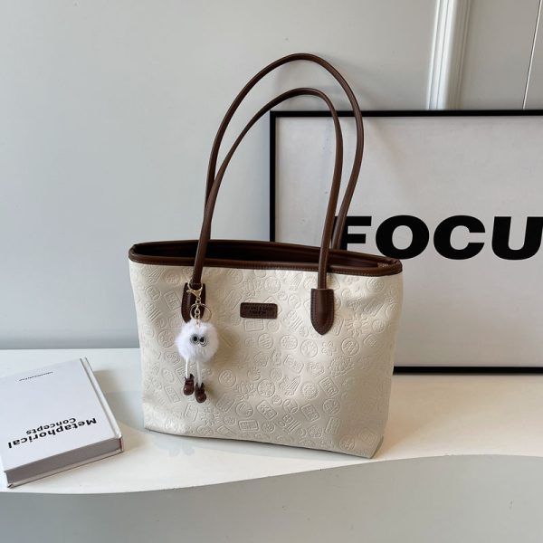 Large Capacity Women's Casual Shoulder Bag - 2025 Fashionable Embossed Tote for Commuting & Classroom Style