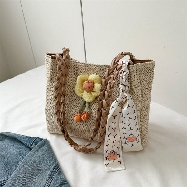 Large-Capacity Woven Straw Shoulder Bag for Women â€“ 2025 Summer Versatile Beach Crossbody Tote