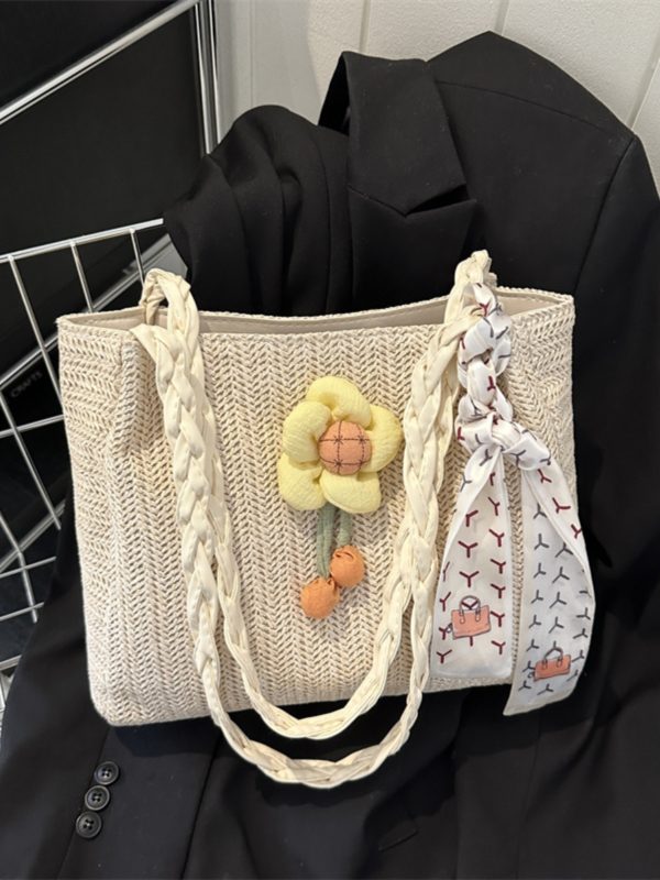 Large-Capacity Woven Straw Shoulder Bag for Women â€“ 2025 Summer Versatile Beach Crossbody Tote