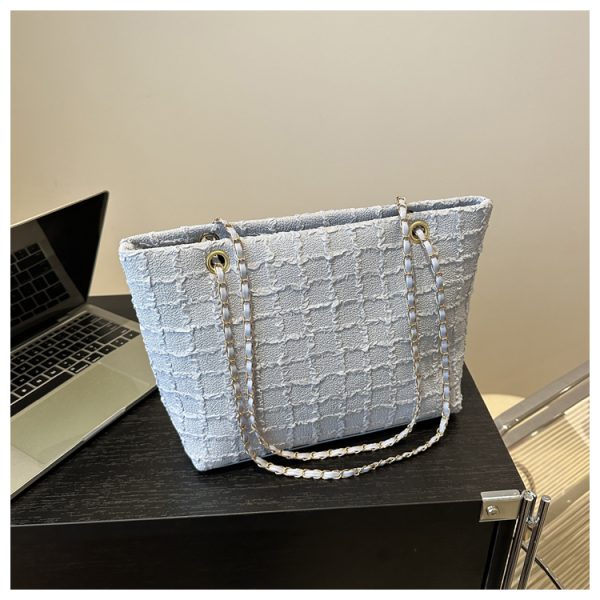 Large Textured Retro Handbag for Women - Trendy 2025 Korean Style Shoulder Tote Bag with High Capacity