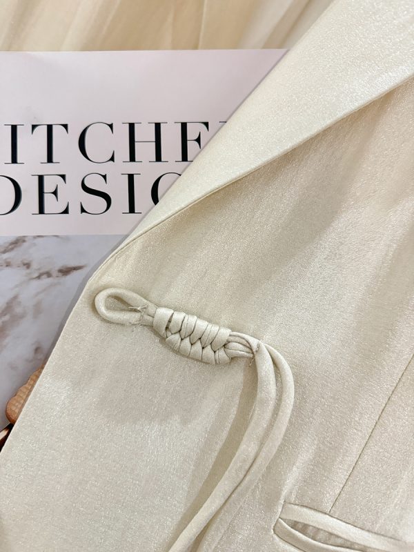 Light Beige Chinese Style Women's Suit Jacket - Thin Draped Fashionable Trendy Summer 2025 Small Suit for Elegant Looks