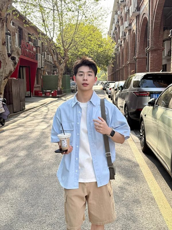Light Blue Multi-Pocket Short Sleeve Shirt for Men and Women - Casual Loose Summer Workwear Top