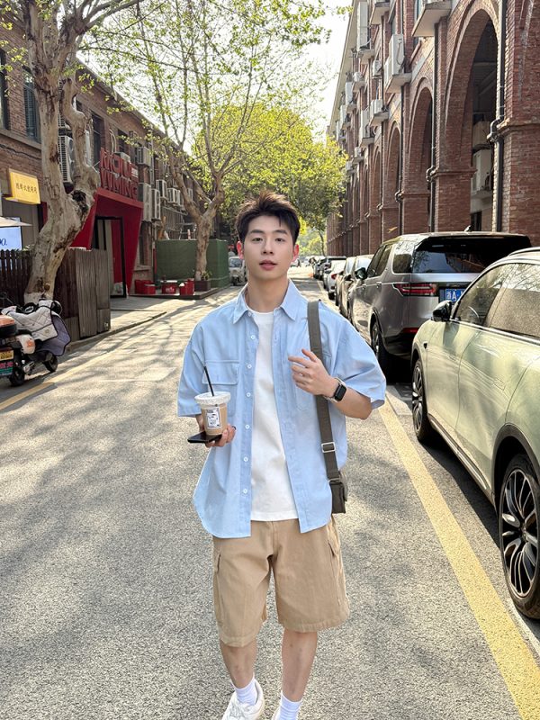 Light Blue Multi-Pocket Short Sleeve Shirt for Men and Women - Casual Loose Summer Workwear Top