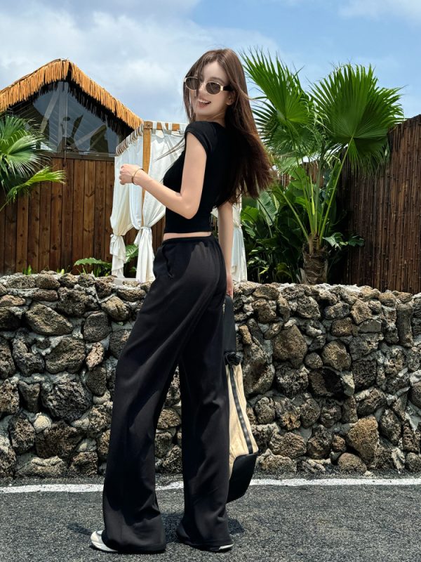 Light Fabric Summer Heart Collar Short Sleeve Slim T-Shirt & Low-Waist Draped Wide-Leg Pants Set for Women - Y2K Style