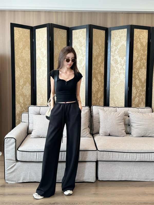 Light Fabric Summer Heart Collar Short Sleeve Slim T-Shirt & Low-Waist Draped Wide-Leg Pants Set for Women - Y2K Style