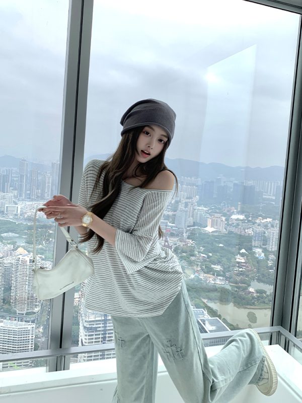 Light Oxygen Holiday Vintage Striped Short Sleeve T-Shirt for Women - Summer Casual Relaxed Round Neck Top, Y2K Style