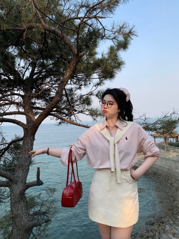 Light Pink Plus Size Stand Collar Shirt - Loose Fit, Heartfelt Love Design, High Intelligence Sense, Commuter Style, Trendy Fashion