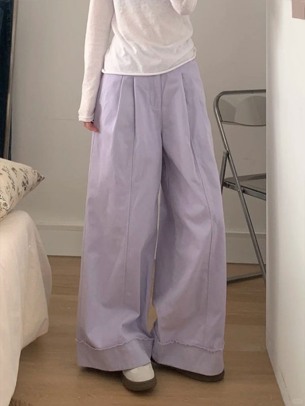 Light Purple Wide-Leg Cropped Jeans for Women - Plus Size, Loose Fit, Flattering for Pear-Shaped Figures, Trendy Casual Style