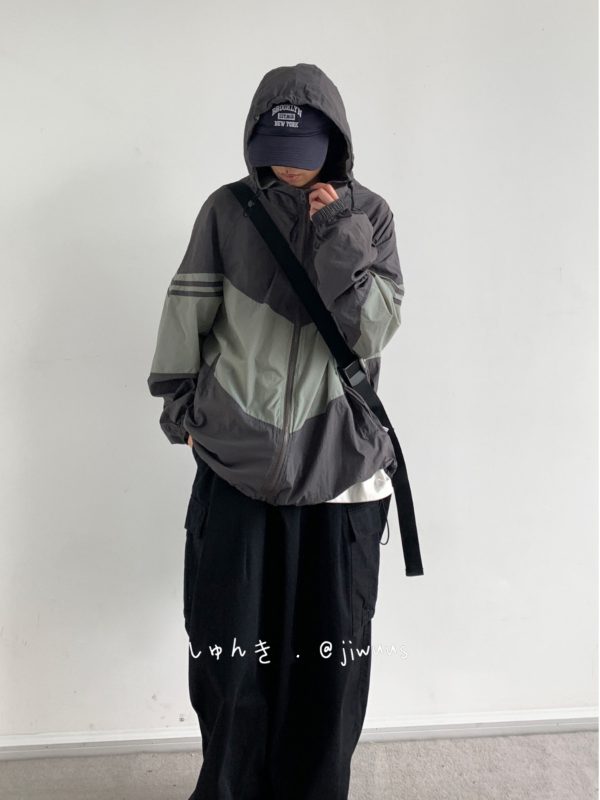 Lightweight Color-Blocked Hooded Sun Protection Jacket for Men and Women - Japanese Retro Outdoor Work Coat, Breathable Summer Style