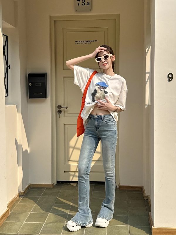 Lightweight Fleece Mid-Rise Slim Fit Flared Jeans for Women - Perfect for Spring and Autumn, Casual Chic Style