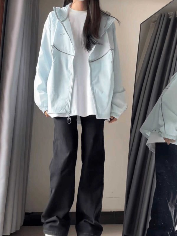 Lightweight Glacier Blue Sun Protection Jacket for Women - Breathable Air-Conditioned Cardigan, Quick-Drying Spring/Summer Outerwear