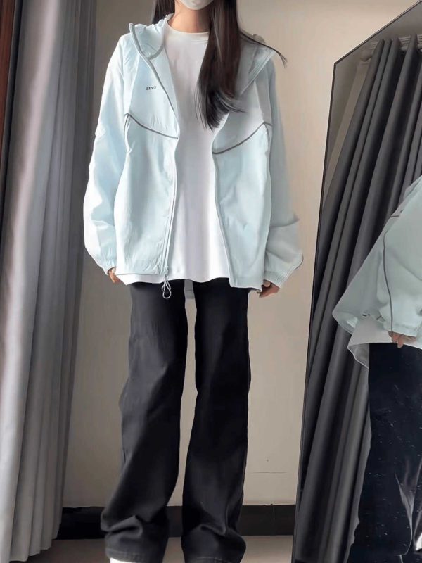 Lightweight Glacier Blue Sun Protection Jacket for Women - Breathable Air-Conditioned Cardigan, Quick-Drying Spring/Summer Outerwear