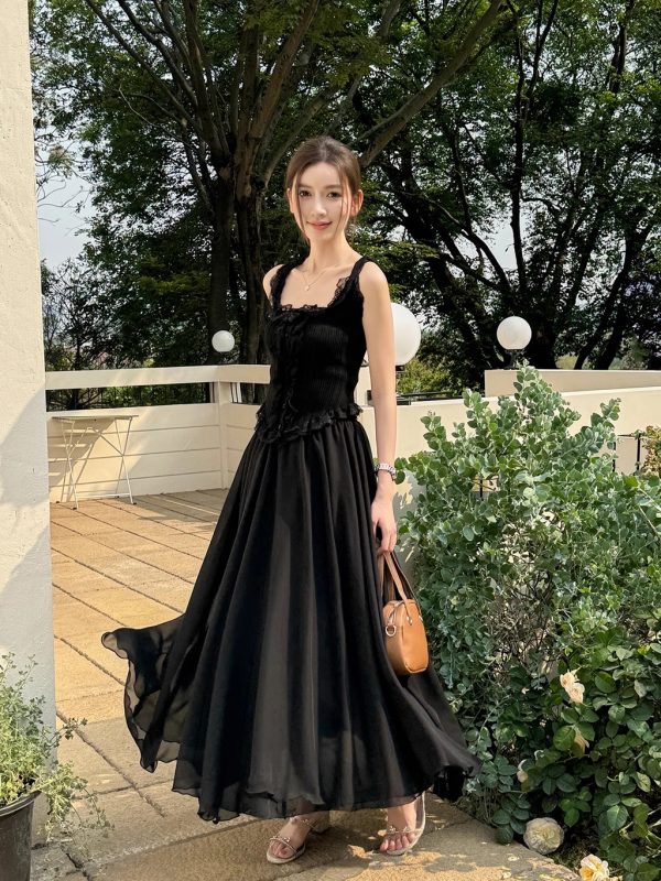 Lightweight High-Waisted A-Line Chiffon Skirt, Floor-Length, Slimming Design, Perfect for Spring and Summer Fashion