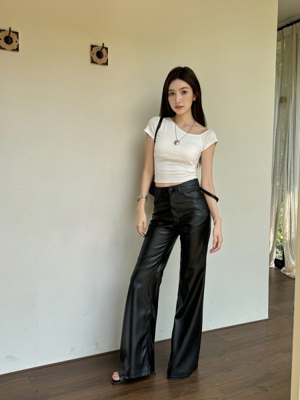 Lightweight High-Waisted Wide-Leg Flared Pants for Women - Slimming Mid-Rise Floor-Length PU Leather Trousers for Spring & Autumn