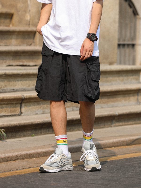 Lightweight Japanese-Style Men's Summer Work Shorts, Loose Quick-Dry Multi-Pocket Casual Five-Point Pants for Outdoor Sports