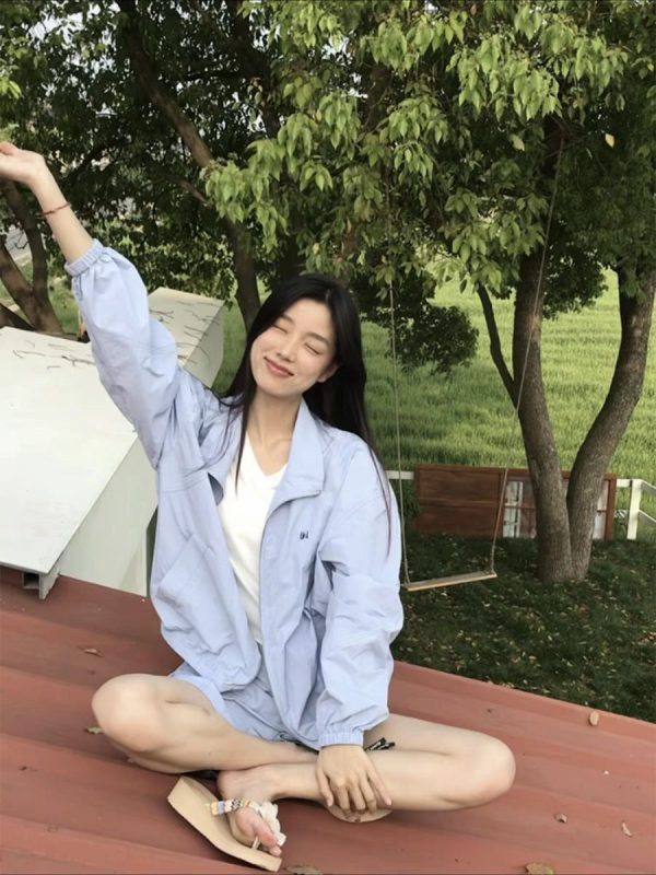 Lightweight Japanese-Style Stand Collar Sun Protection Jacket for Women, 2025 Summer Short Coat, UV Protection, Breathable Fashion.