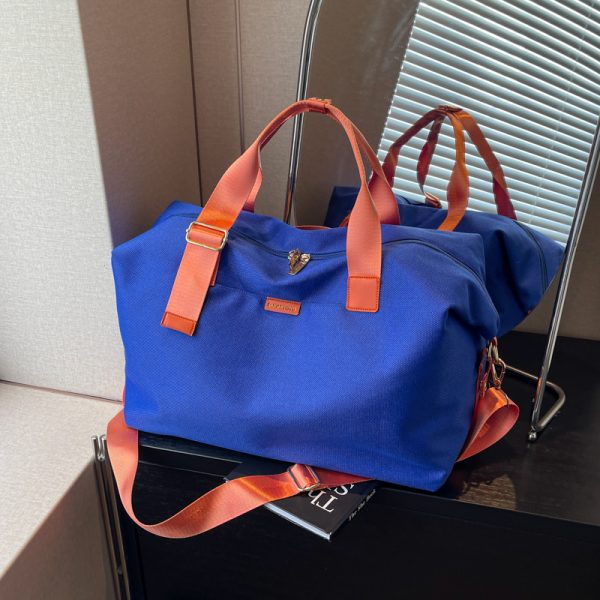 Lightweight Large Capacity Canvas Travel Bag for Women - Commuting, Fitness, and Short-Distance Outing Tote