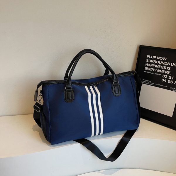 Lightweight Large-Capacity Commuter Travel Bag - Versatile Shoulder Bag for Business Trips, Gym, and Maternity Needs