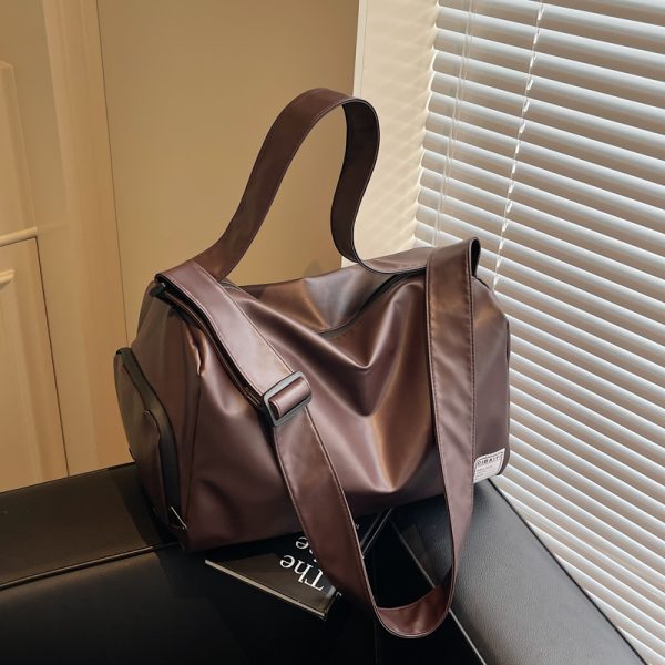Lightweight Large-Capacity Travel Bag for Women - Versatile Crossbody Sports Bag for Fitness and Short-Distance Travel