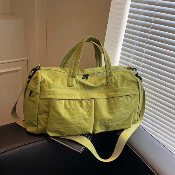 Lightweight Large Capacity Travel Bag for Women and Men, Handheld Crossbody Sports Fitness Bag for Short Trips and Outings
