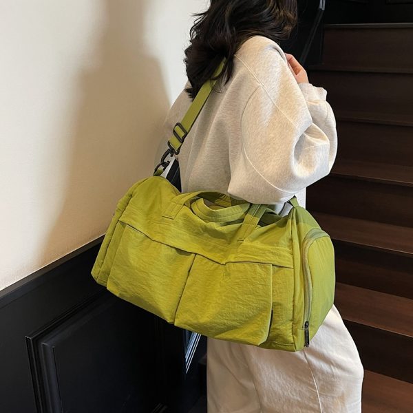 Lightweight Large Capacity Travel Bag for Women and Men, Handheld Crossbody Sports Fitness Bag for Short Trips and Outings