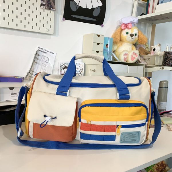 Lightweight Large Capacity Travel Handbag for Women - Stylish Storage Bag for Fitness, Maternity, and Short-Distance Journeys