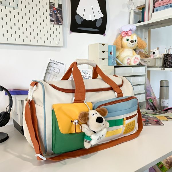 Lightweight Large Capacity Travel Handbag for Women - Stylish Storage Bag for Fitness, Maternity, and Short-Distance Journeys