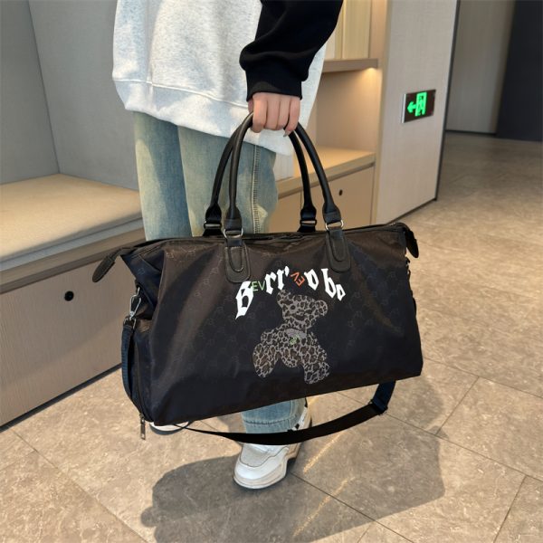 Lightweight Large Capacity Travel Tote Bag for Women - Stylish Sports Fitness Handbag for Short-Distance Journeys