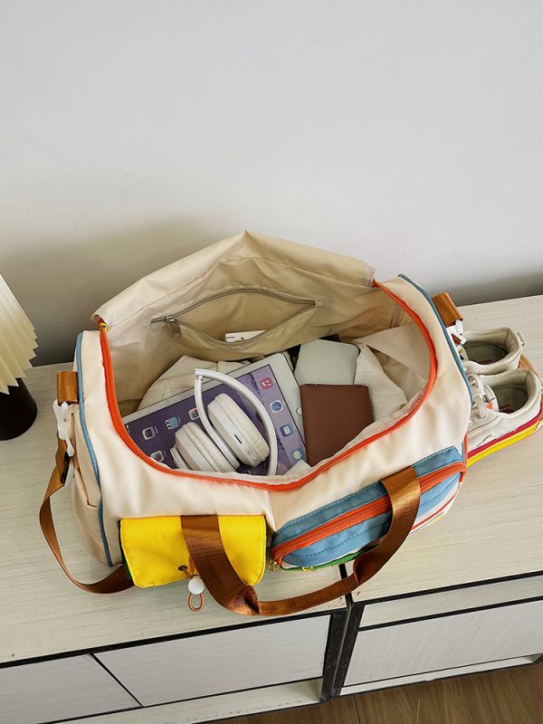 Lightweight Large Capacity Travel Tote Bag for Women - Versatile Gym, Maternity, and Weekend Trip Storage Bag