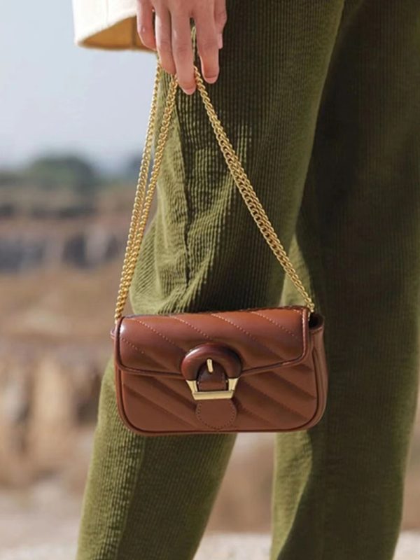 Lightweight Luxury Summer Women's Mini Crossbody Bag - Embroidered Chanel-Style Chain Bag, Versatile Fashion Accessory 2023