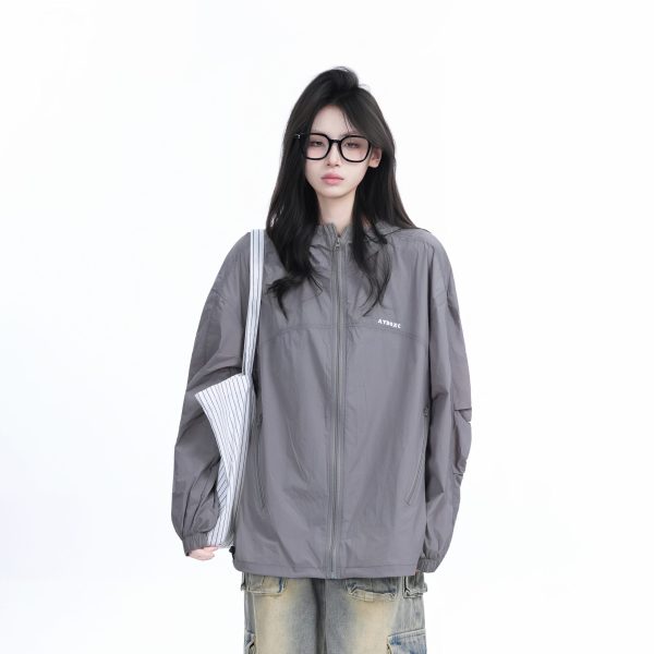 Lightweight Oversized UV Protection Jacket for Women - Summer Outdoor Sun Protection Coat for Hiking & Casual Wear