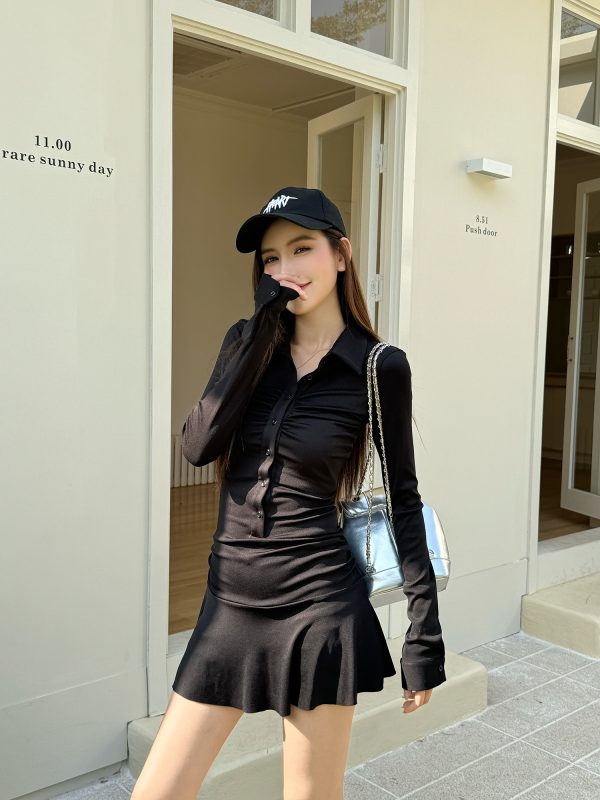 Lightweight Sporty Slim Waist Pleated A-Line Dress for Women, Spring Polo Collar Long Sleeve Style, Casual Chic Look